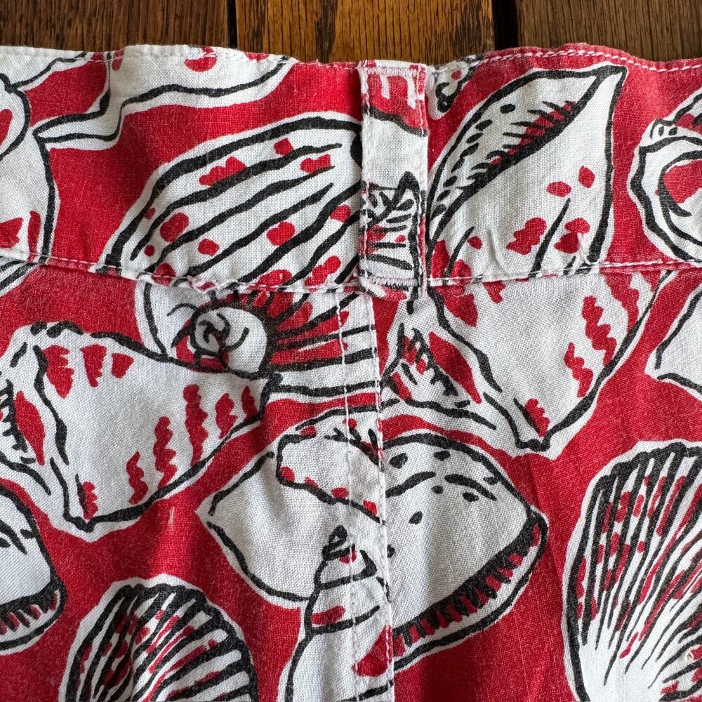 Vintage Royal Robbins Red White Seashell High Waist Pleated Cotton Shorts Sz 6 - Picture 12 of 14